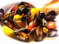 Mussels in Spicy White Wine Sauce