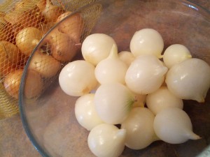 Pearl Onions, With and Without Outter Skin