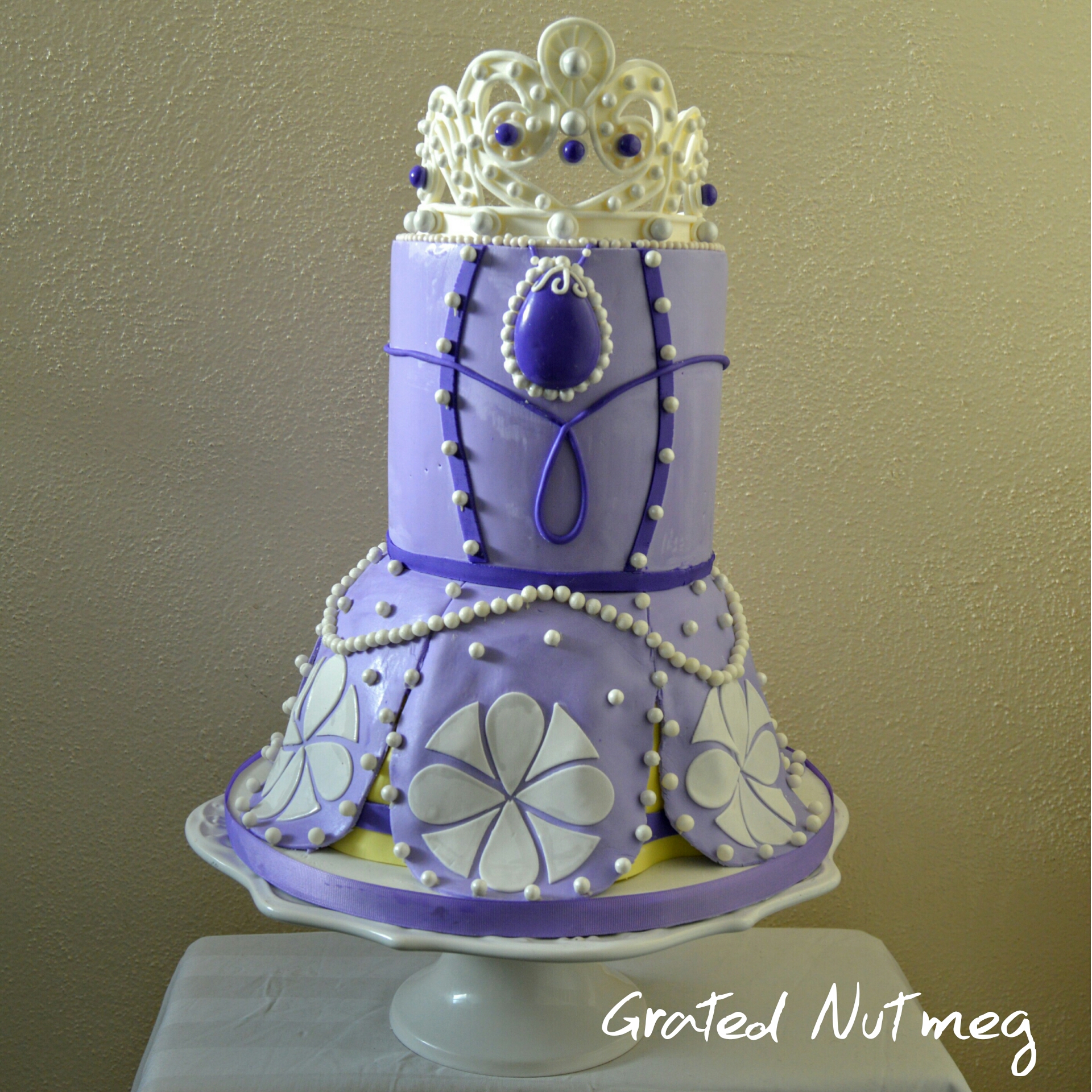 The Making of a Sofia the First Cake