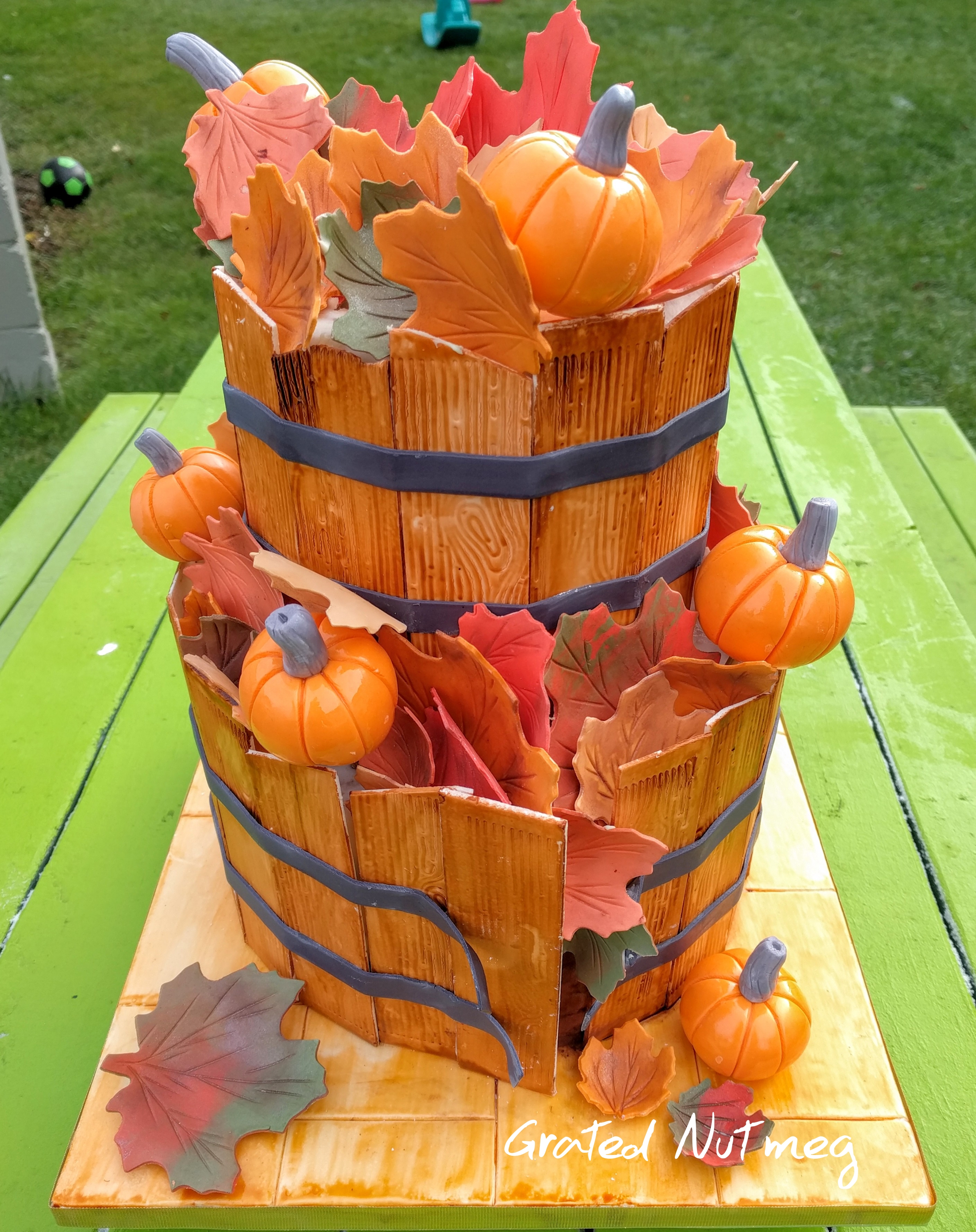 Thanksgiving Wooden Barrel Cake